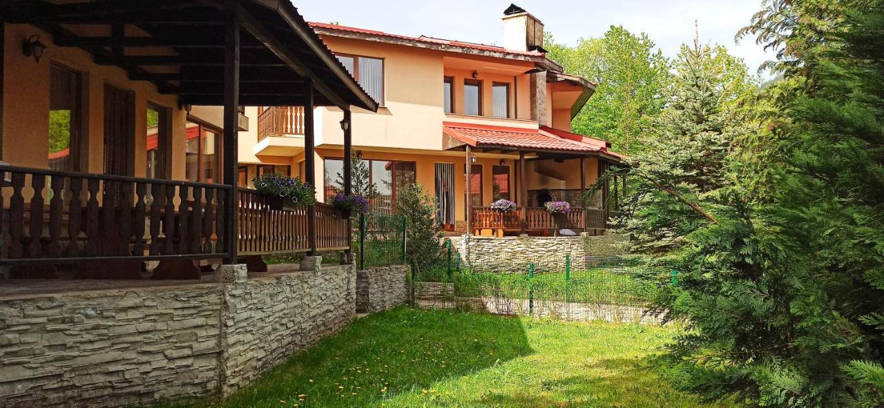 Rodopi Houses Chepelare Exterior photo