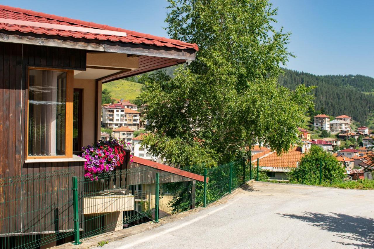 Rodopi Houses Chepelare Exterior photo