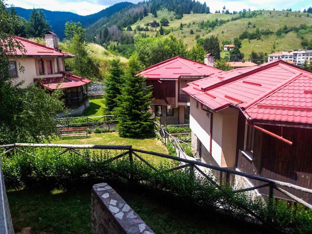 Rodopi Houses Chepelare Exterior photo