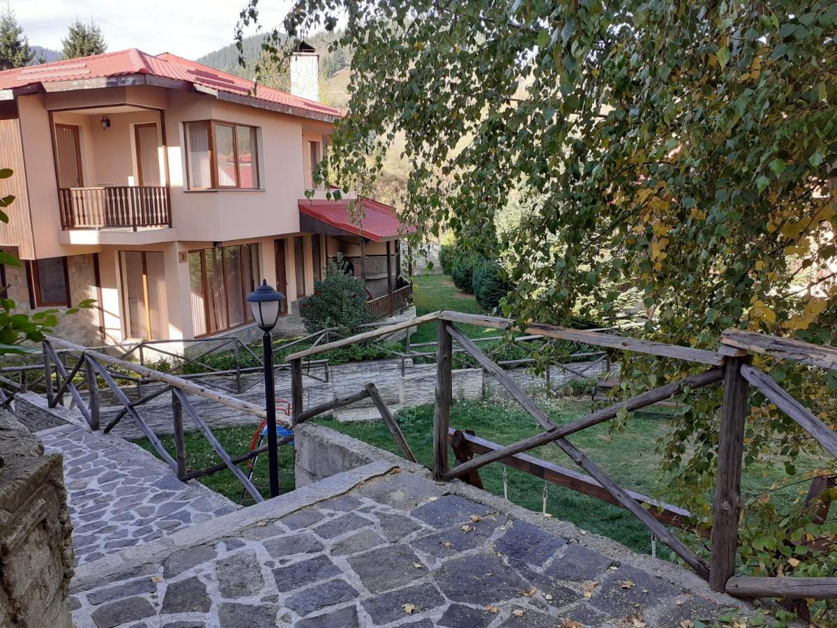 Rodopi Houses Chepelare Exterior photo
